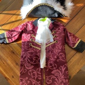 Kids Captain Hook/Pirate Halloween Costume. Sz 2/3